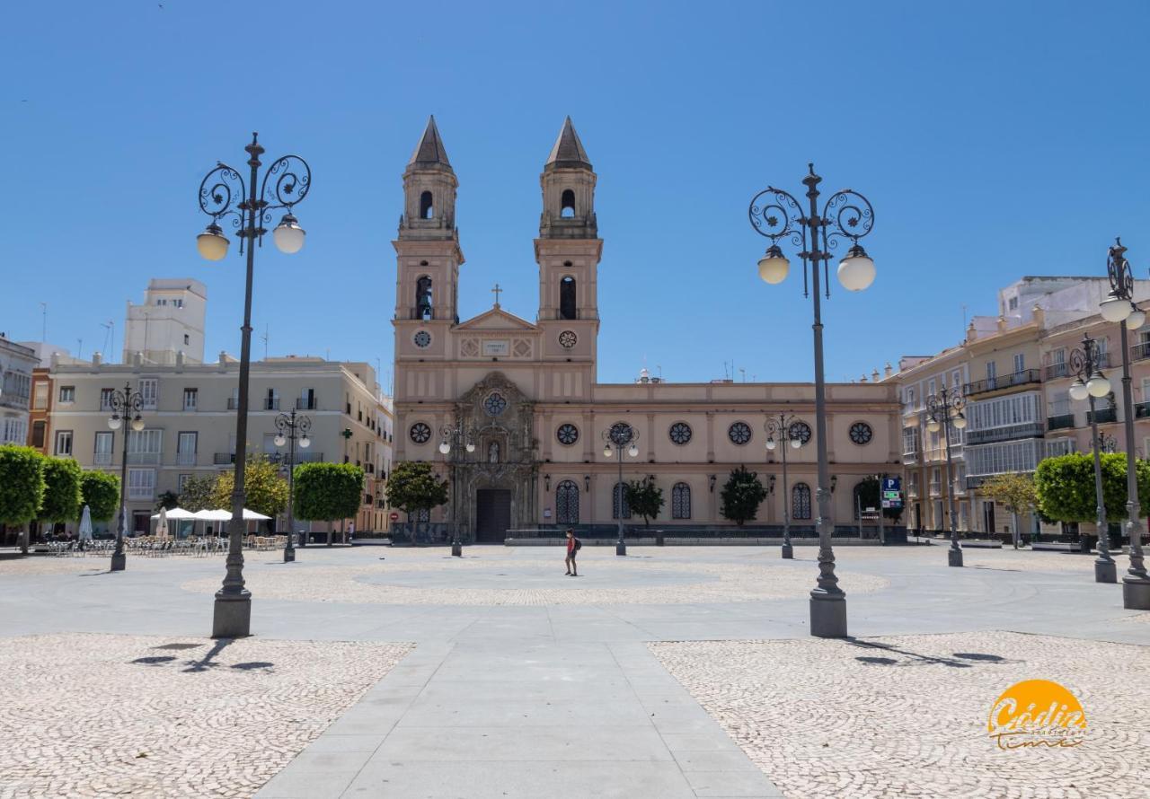 Estudio Plaza Mina By Cadiz Time Buitenkant foto