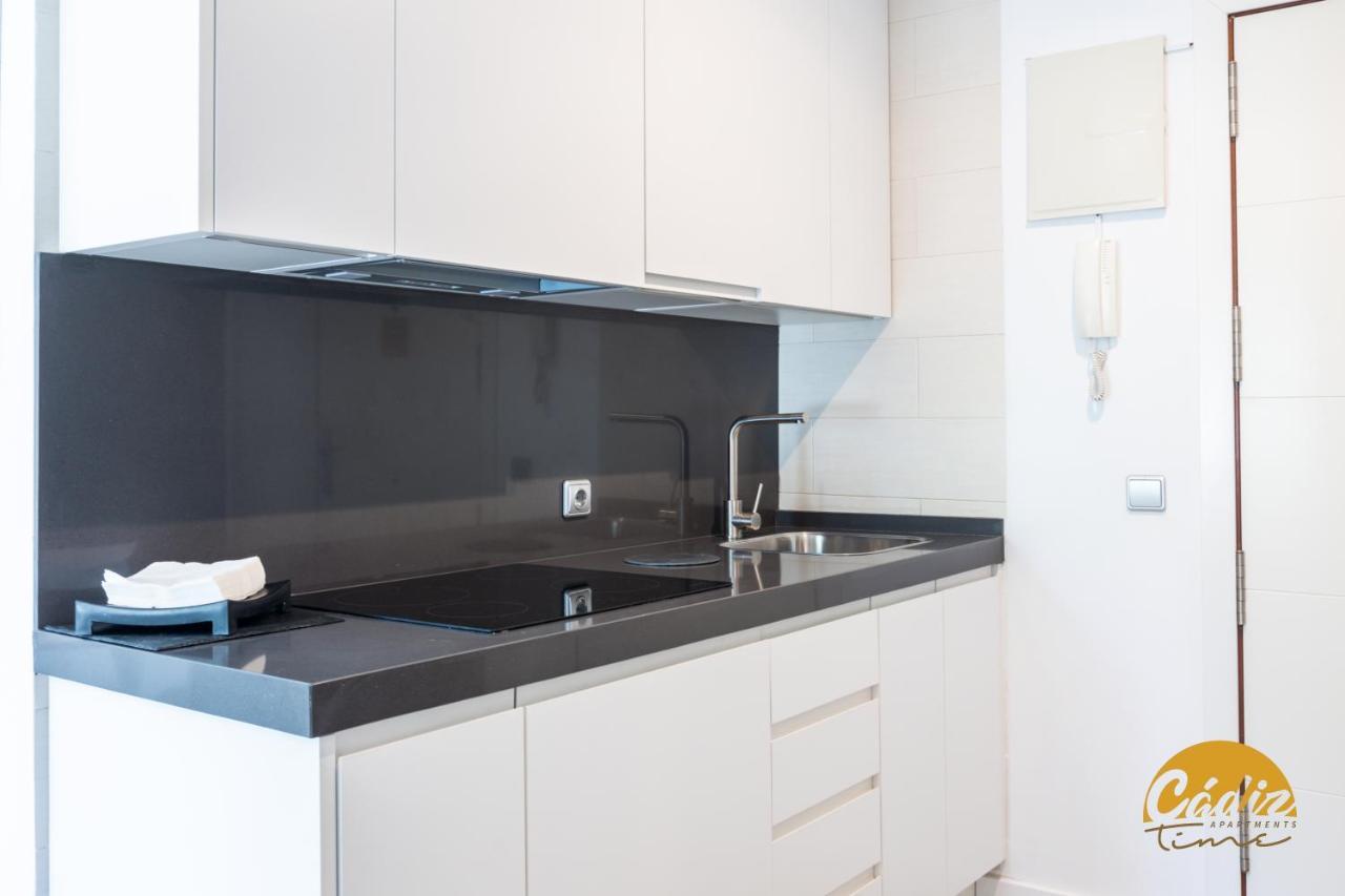Estudio Plaza Mina By Cadiz Time Buitenkant foto